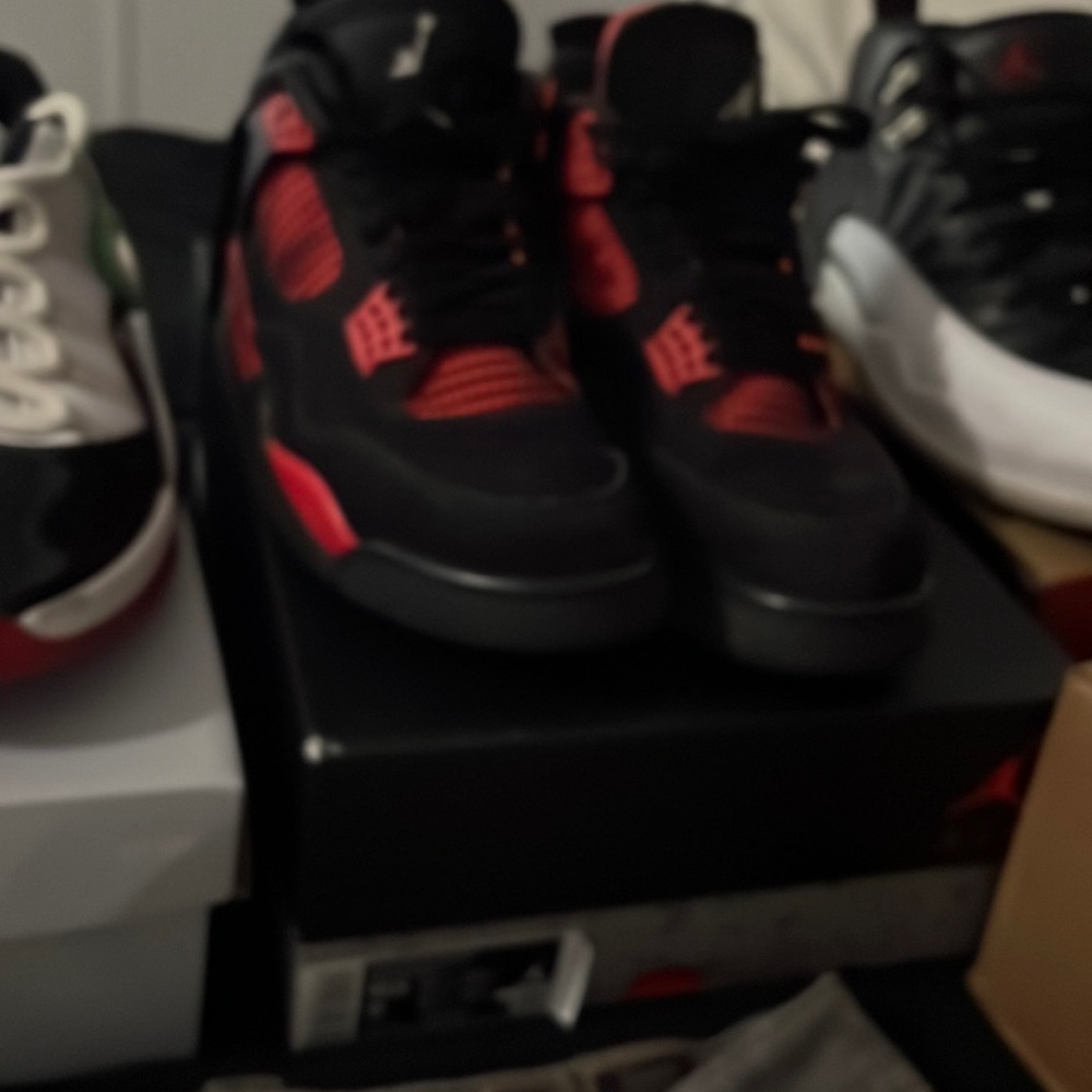Air Jordan 4 red thunder nice